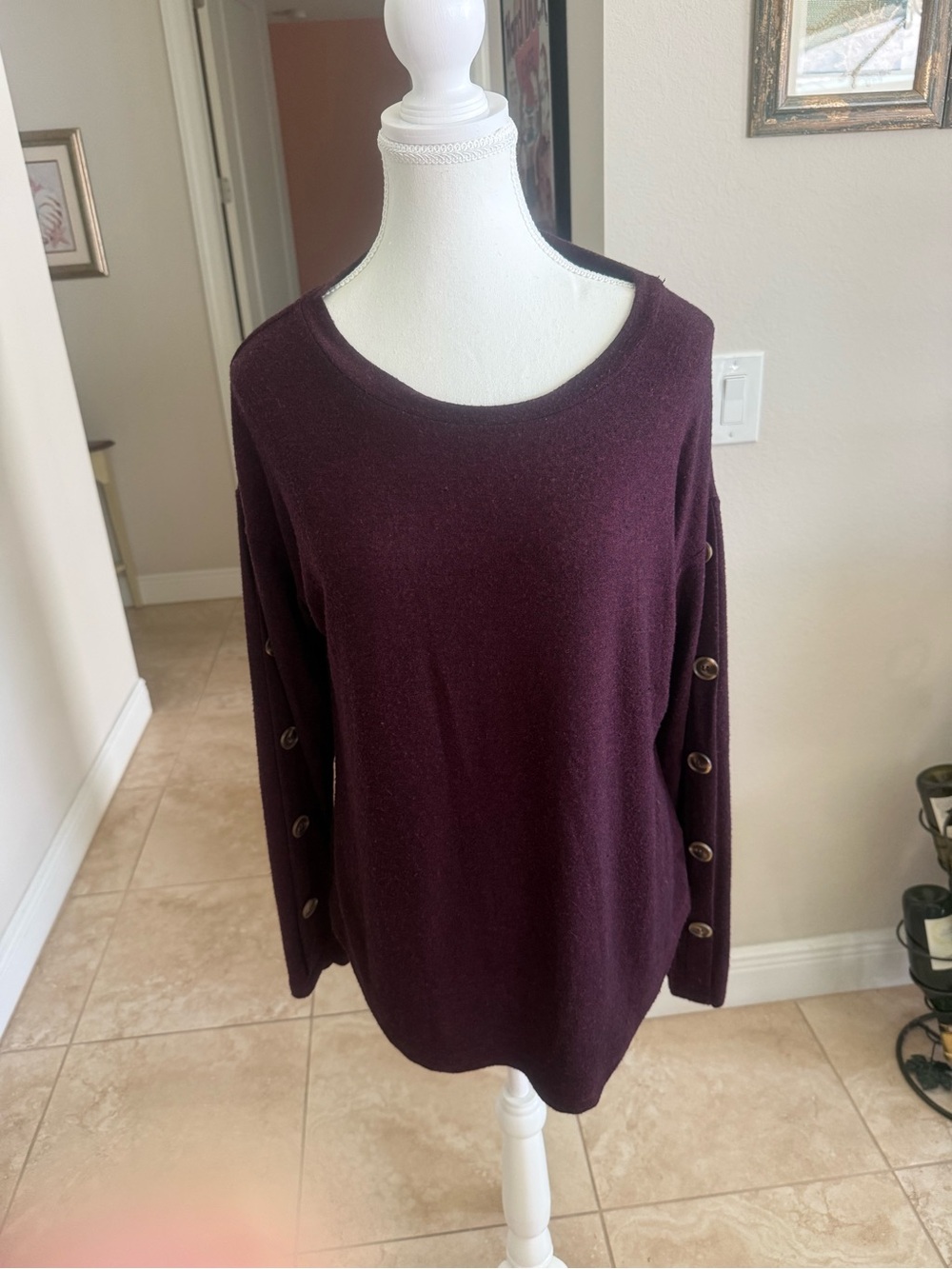 Super soft never worn BOUTIQUE Button-Sleeve Knit Sweater in Deep Plum